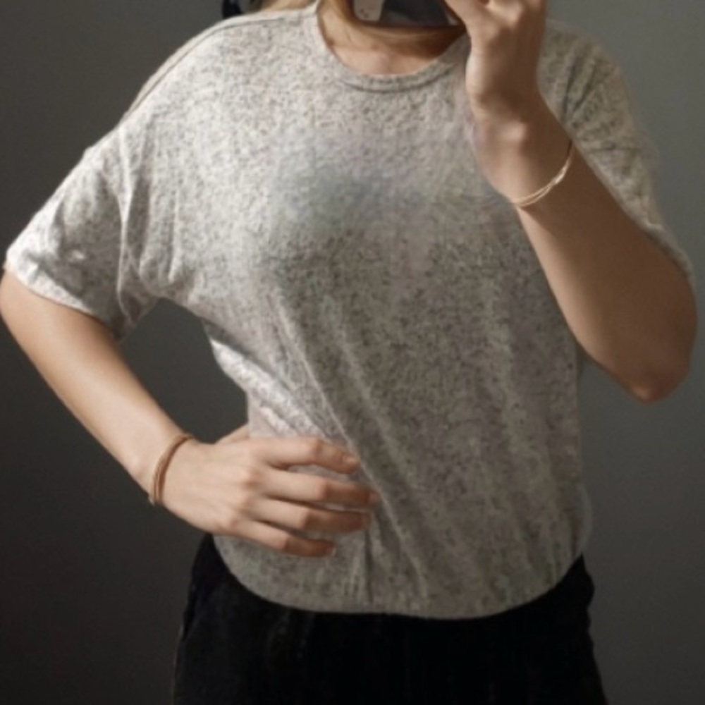 Light grey top